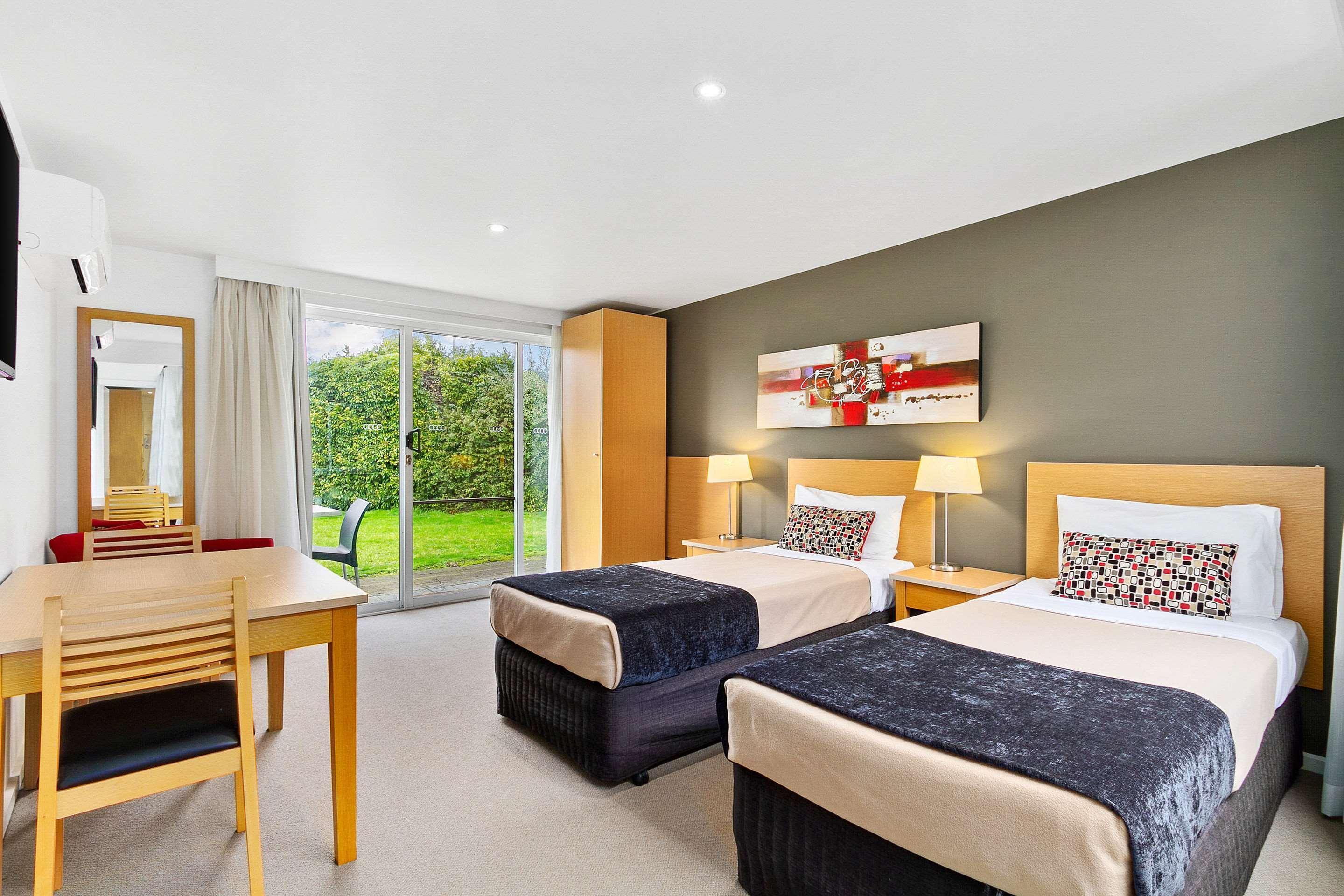 Quality Inn & Suites Traralgon Extérieur photo