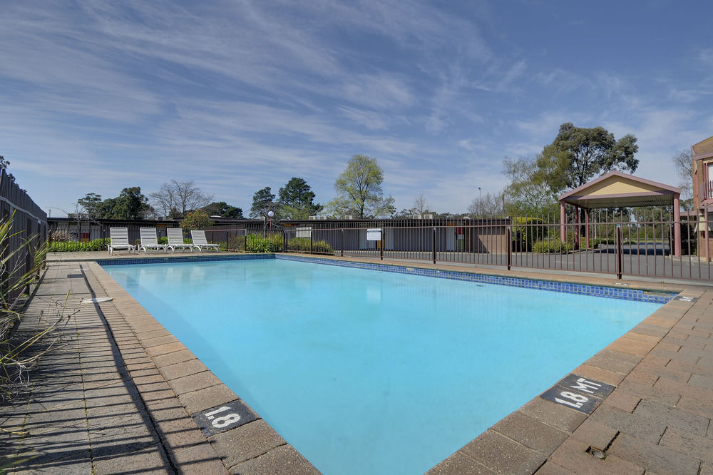 Quality Inn & Suites Traralgon Extérieur photo