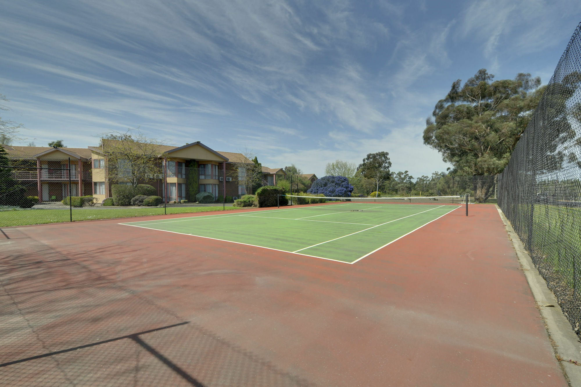 Quality Inn & Suites Traralgon Extérieur photo